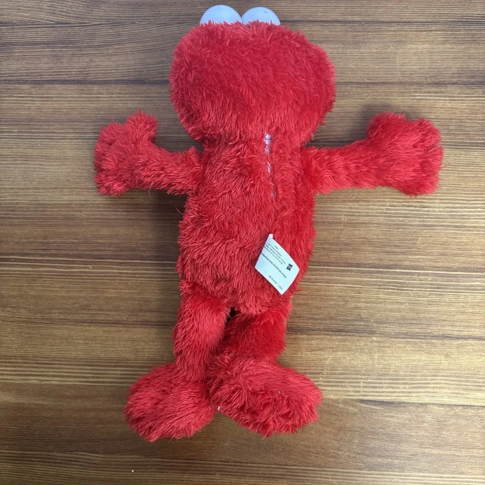 Hasbro Tickle Me Elmo Plush 2017 Sesame Street Electronic Laughing Tested Works